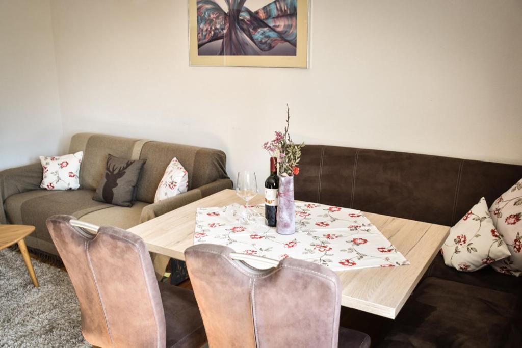 Haus Alpenblick Apartment Schroecken Luaran gambar
