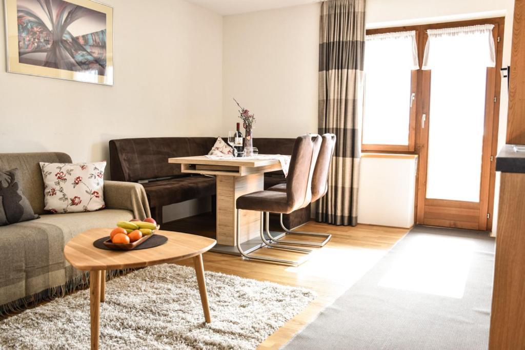 Haus Alpenblick Apartment Schroecken Luaran gambar
