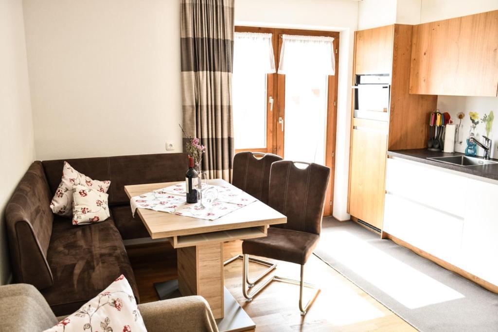 Haus Alpenblick Apartment Schroecken Luaran gambar