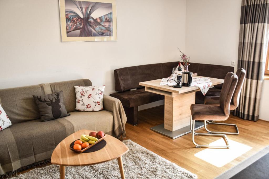 Haus Alpenblick Apartment Schroecken Luaran gambar
